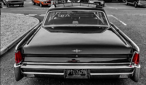 Lincoln Continental rear view 3rd Place, Lotus Esprit